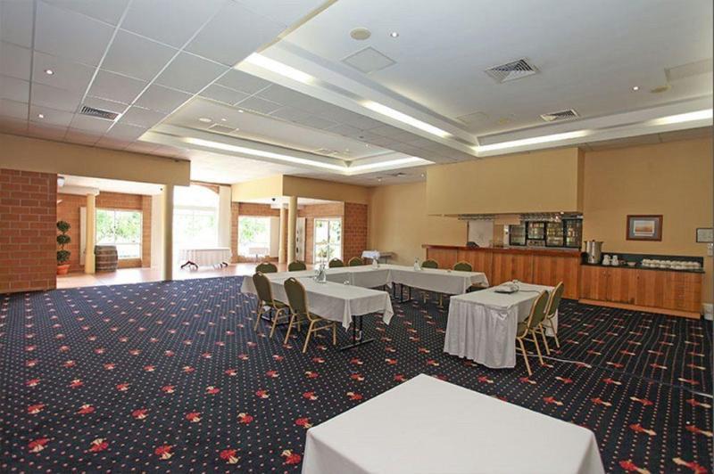 Windmill Motel & Events Centre Mackay Exterior foto